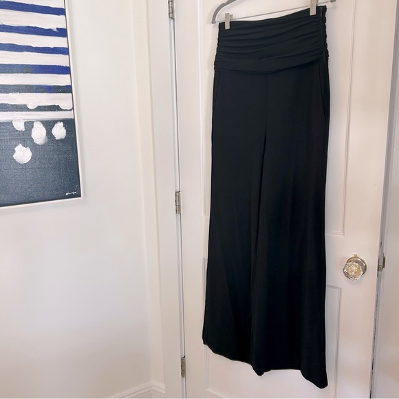 Salt Murphy black pleated high waisted wide leg trousers size 28 waist - Picture 1 of 9